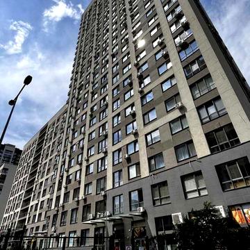 Сдам 1-комнатную квартиру в ЖК "Варшавский", ул. Семьи Кристеров,20.