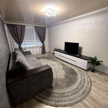 Здам 2-х кімнатну квартиру в центрі з ремонтом