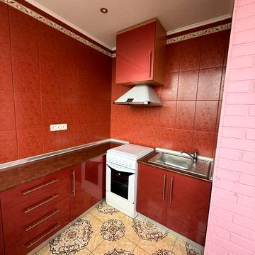 Продам 2-кімнатну квартиру 82,5 м²  у Чабанах, вул. Машинобудівників 4Б (5/14 поверх, будинок 2009 року)