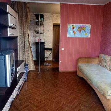 Продам гостинку 1к метро Аэрокосмическая (Гагарина)