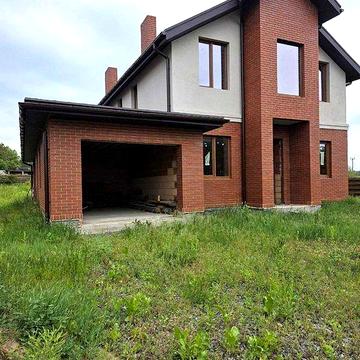 Без%! Продаж! Котедж 240м² у Бобриці.Закрита вулиця. Озеро з пляжем та риболовлею і ліс - в 300м! Природа, тиша, мальовничі краєвиди! Газ!