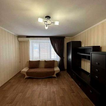 Здається затишна 1кк з євроремонтом та видом на річку, вул. Карпенка (1 КП)