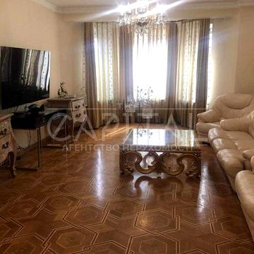 Оренда будинку в Києві, Голосіївський район, вул. Теремківська, 22.