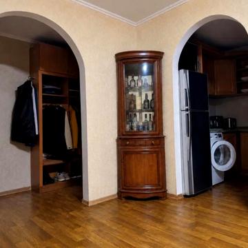 5-кімнатна квартира на вулиці Академіка Корольова/Інглезі