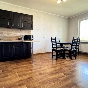 Оренда 2-х кімнатної квартири 78 м.кв Ясинуватський,11 The Lakes