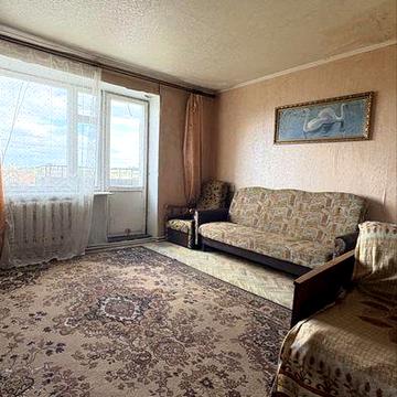 Терміново! Продам однокімнатну квартиру  в центрі Сквири