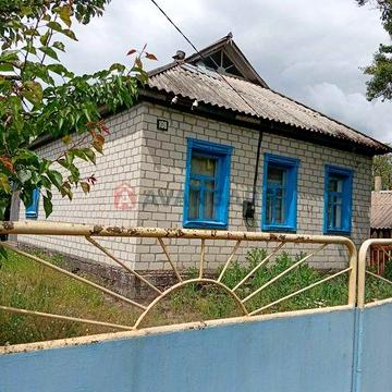 Продається будинок в смт. Ірдинь