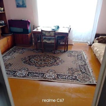 Продам квартиру трикімнатну