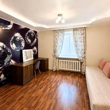 Продаж 3к квартири 98,2 метро Академмістечко