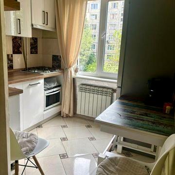 2-Кімнатна Оренда пр.Свободи,28-Б