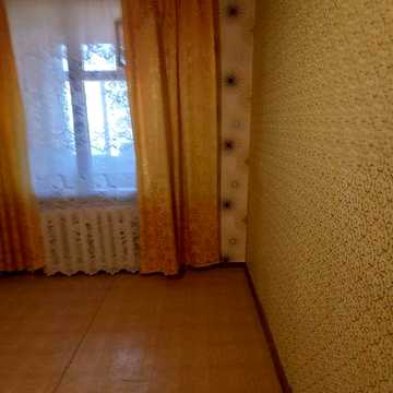 Продаж 2х кімнатної квартири Космонавтів