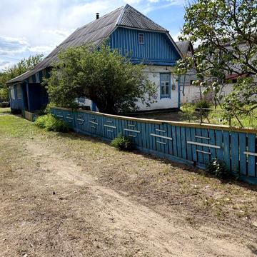 Продам домоволодіння в селі Біла Криниця, Житомирська область.