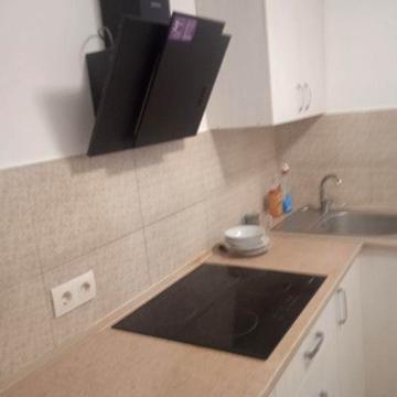 Здам гарну однокімнатну велику квартиру в центрі місця