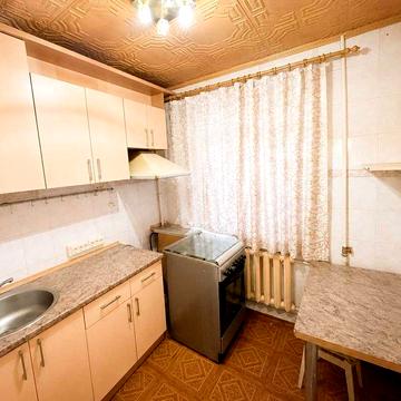Продам 2 комнатная салтовка г.Харьков