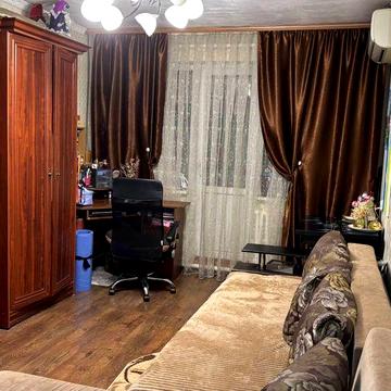 Продається 3-х кімнатна квартира