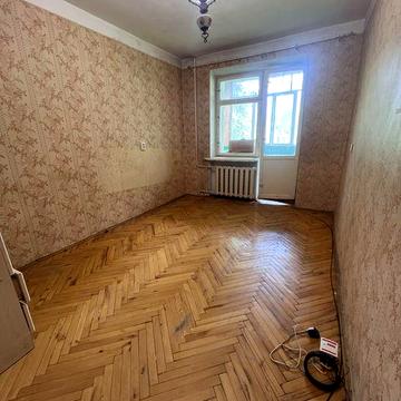 2 кімнатна чешка, 2 поверх, кутова, вулиця Залозецького, 63000$, можна під державні програми