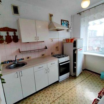 Центр міста 2х кім біля готелю Поділля.Тільки дзвонити.