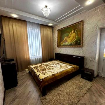 Продаж 2к квартири з ремонтом в Центрі міста