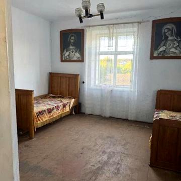 Продаж 5к Дім Шкільна вулиця