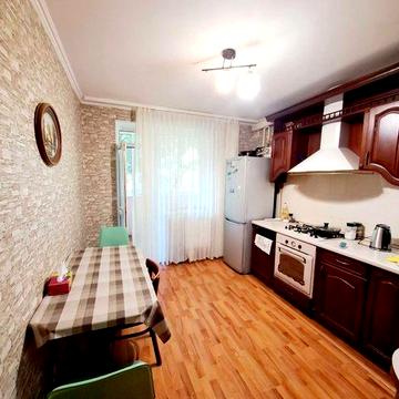 3-х к.квартира на Марельській - 100м2 цегляний будинок, газ.