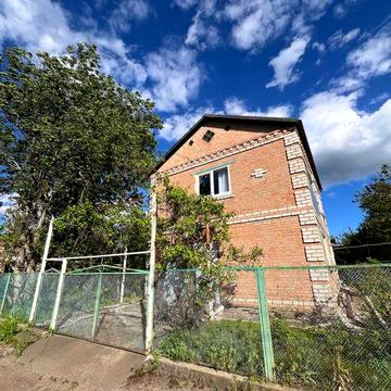 Продам 2 поверховий Будинок (Радіст)
