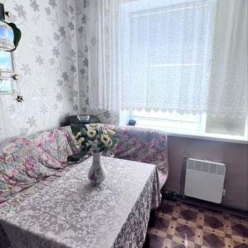 Продам 2 х кімнатну квартира район Попова буд 20