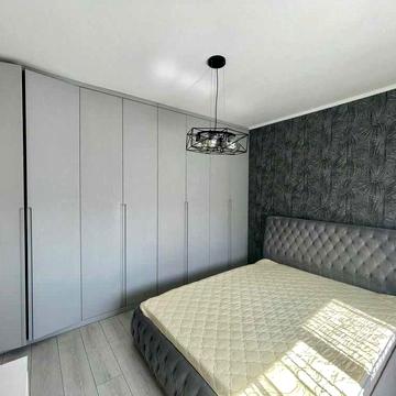 Здам 2х кімнтану кватриру на Набережній Перемоги 62А