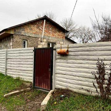 Будинок по вул. Миру — частично зроблений ремонт