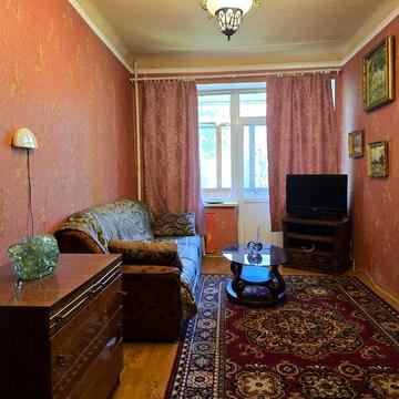 Оренда 2к на вул. Староказацькій