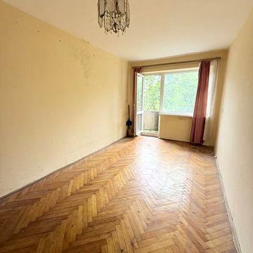 Квартира в районі Проспекту, ринку «Білочка»
