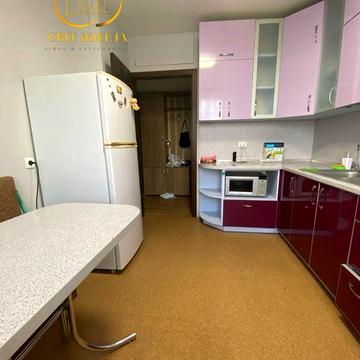 Оренда 3 к квартири на Металургів,4 спальних місця