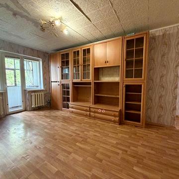 Продаж 3- ри кімнатної, Кривий Ріг (площа В. Великого)