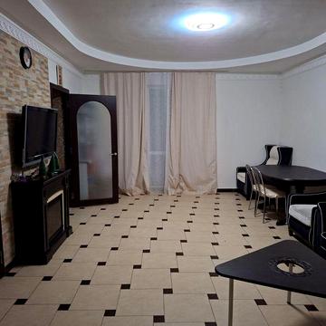 ОРЕНДА  просторого ТаунХауса вул ВІДЕНСЬКА