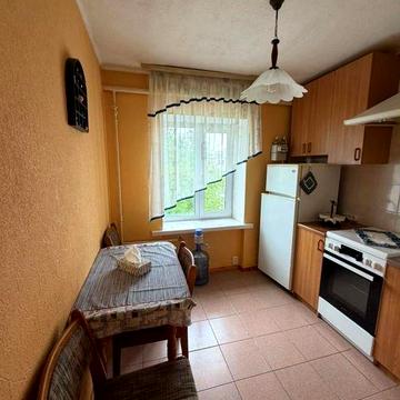 Дарниця , Продаж 2-ох кімн квартири , вул. Будівельників, 12