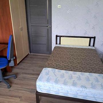 Здаю квартиру на вул. Космонавтів