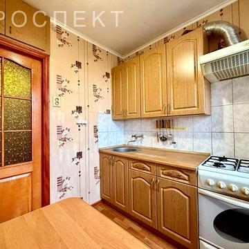 Продам 1к квартиру вул. Лесі Українки 4/1 | Цегляний будинок, тепла
