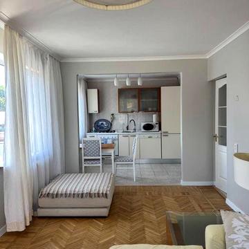 Оренда 2-к квартири в центрі, вул. Мечнікова 7А,  Печерський, кловська