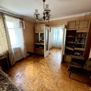 Продам 1-х кімн, вул. Запорозького козацтва, біля Поліклініки, поверх 6/12,  площа 37 кв2 Є газ