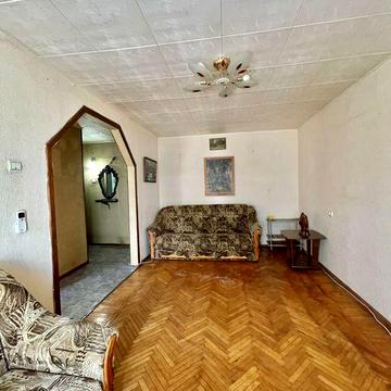 Продається 2 кімнатна квартира в районі Річпорту.
