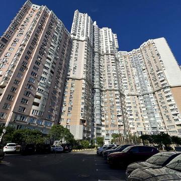 ЖК Корона | 80 м² під ваш ремонт | 2 поверх | 2 балкони | Позняки, Срібнокільська 1 ЖК Корона