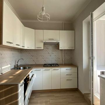 Героїв Дніпра вул., 75