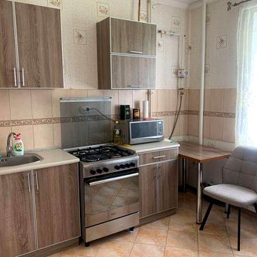 Сдам 2 ком. квартиру!