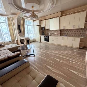 None 143000.0 USD