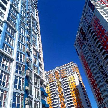 Продам 1кімнатну квартиру в ЖК " Чотири Сезона" з балконом ЖК Чотири сезони