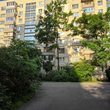 Продаж 3к квартири 7 хв до метро Чернігівська та зупинок громадського транспорту