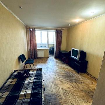 Продам 1к.кв. 6/8 крирпич, газ. S-38 м2. Центр  Харькова Сертификат
