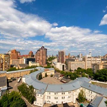 срочная продажа панорама на печерске квартира без ремонта метро Печерская с открытым балконом без ремонта 14 этаж ЖК Панорама на Печерську