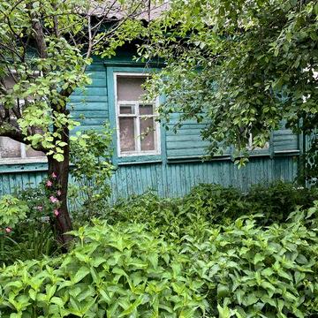 Частина будинку з ділянкою у центрі Чернігова
