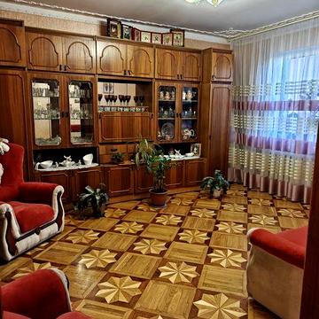 Квартира на Добровольского