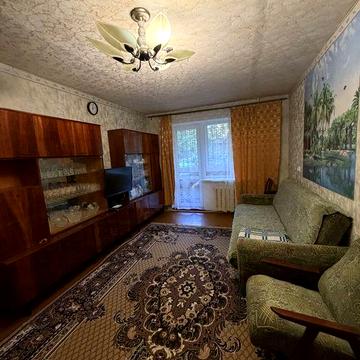 Квартира у довгострокову оренду